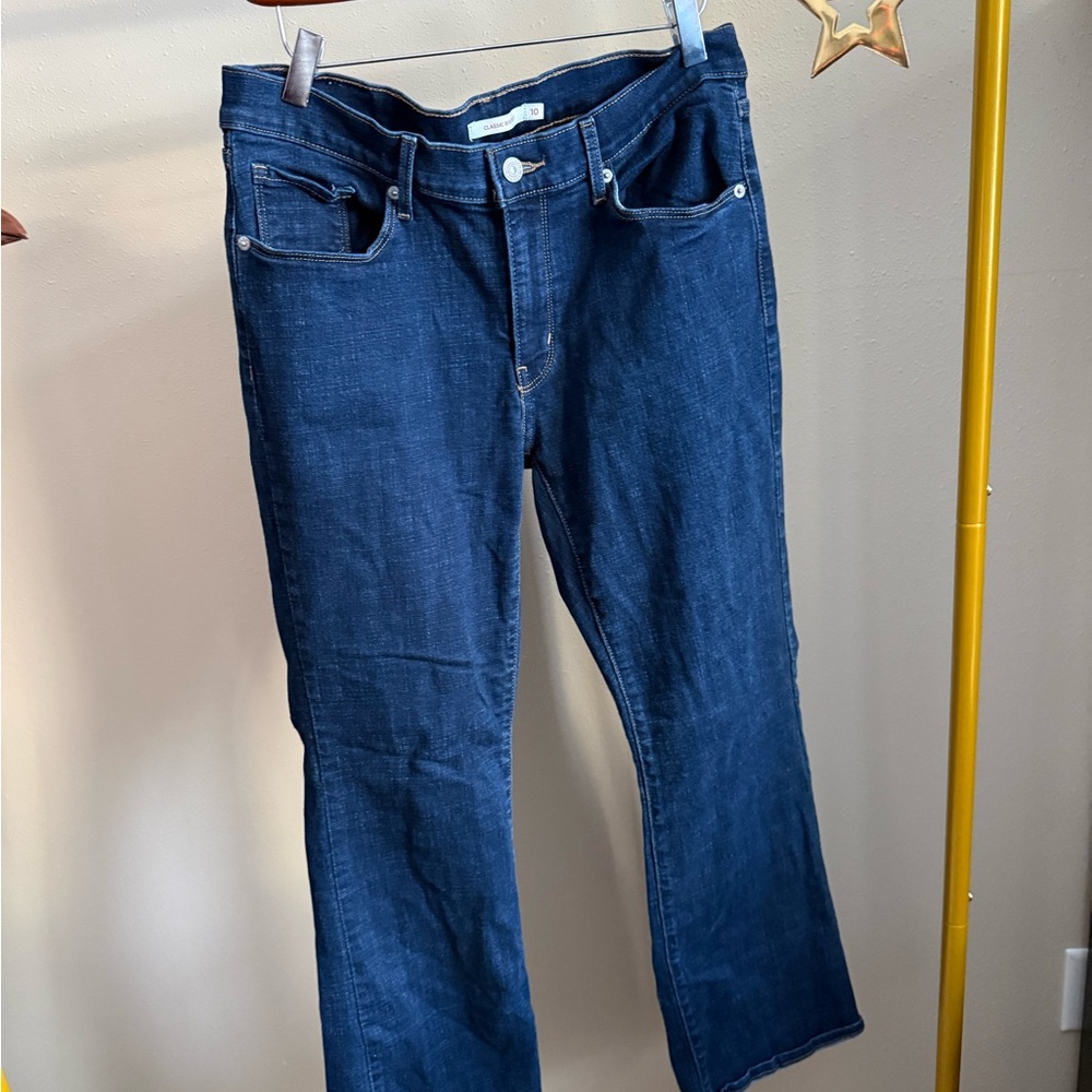 Levi’s Women’s Dark Wash Bootcut Jeans Mid Rise Stretch Size 10